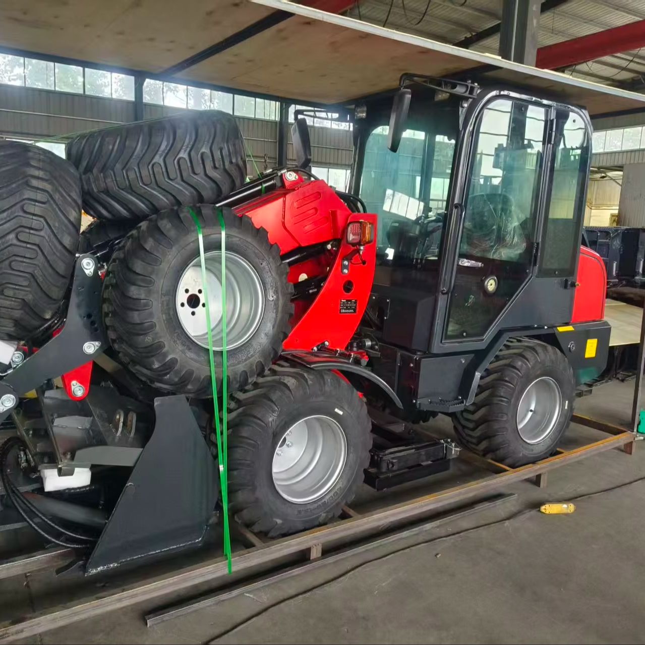Chargeur télescopique compact  - Heavy Equipment Loader avis et prix